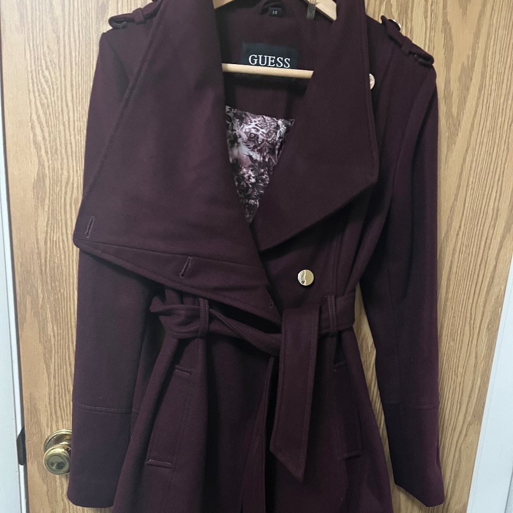 Never Worn Guess Women’s Burgundy Trench Coat - Size Large